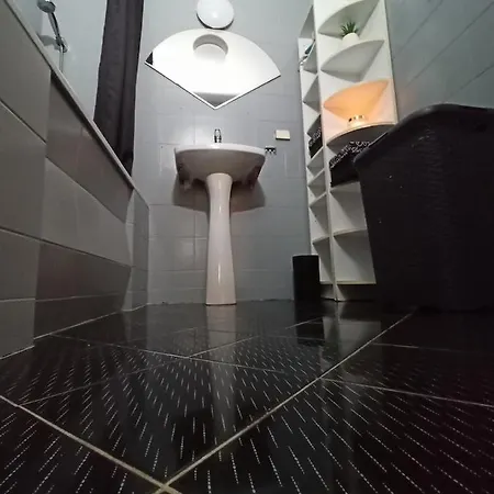 Cicha Przystan Starowka Kołobrzeg